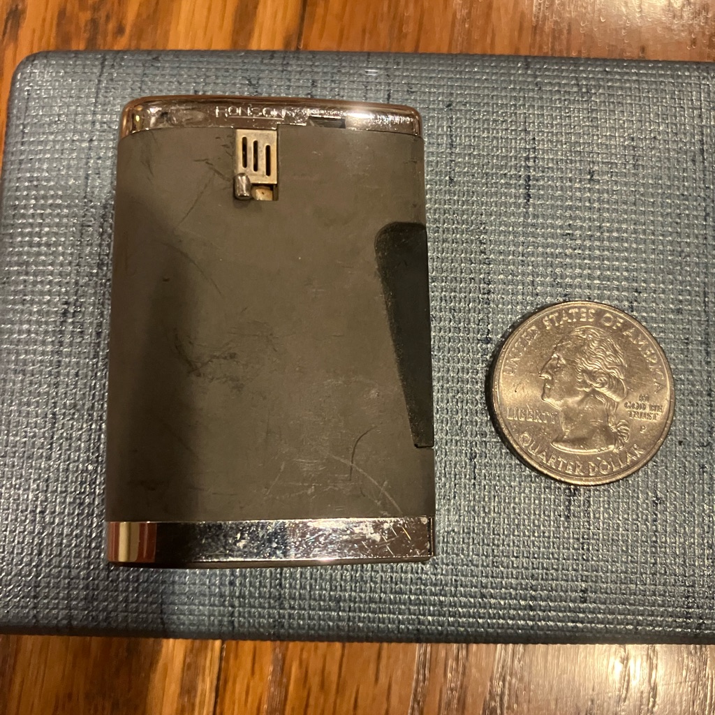 Vintage Ronson Varaflame Comet Lighter